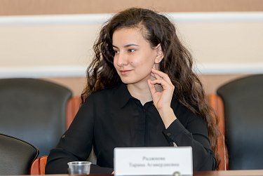 В Заксобе обсудили закон «О молодежной политике»